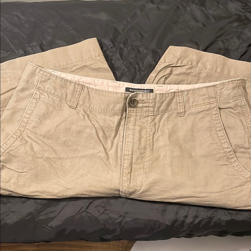 Banana Republic Tan Flat Front Shorts Versatile Style